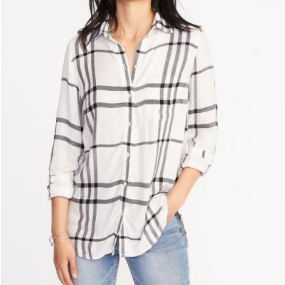 FREE•Old Navy Relaxed Soft Wash Classic Shirt